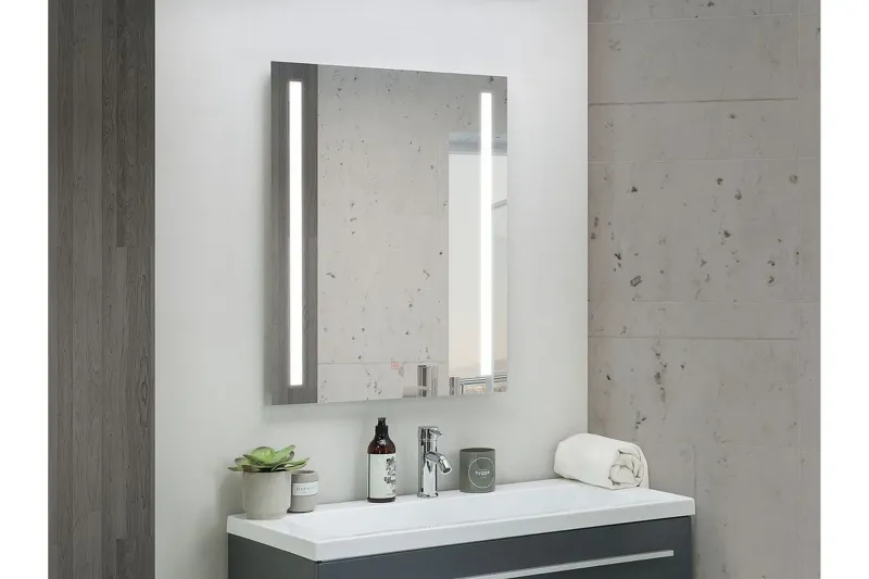 Kilmurray Spegel LED 70x90 cm - Silver — Silver