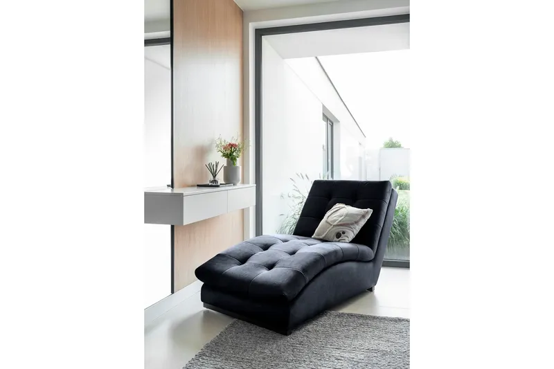 Manwi Schäslongfåtölj - Svart (Art.nr 1767069) — Svart