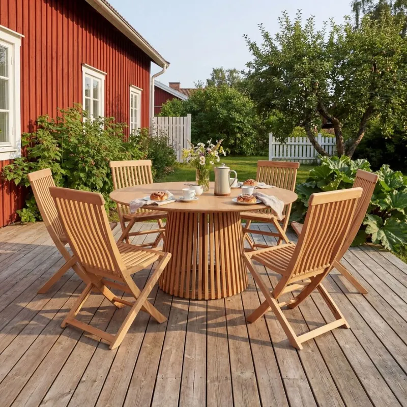 Matgrupp med 6 stolar och stort runt bord | Högmarsö — Lyfco
