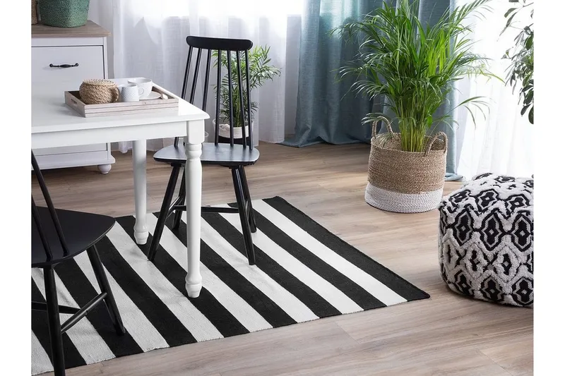 Matta Tavas 140\|200 - Svart — Svart