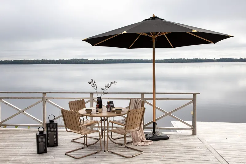 Nypo Parasoll 330 cm - Svart — Venture Home