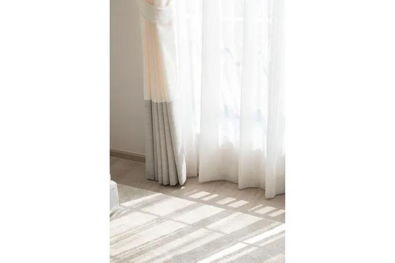 Poster Curtain 21x30 cm - Beige — Venture Home