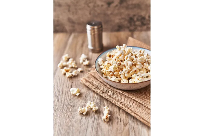Poster Popcorn 50x70 cm - Beige — Venture Home