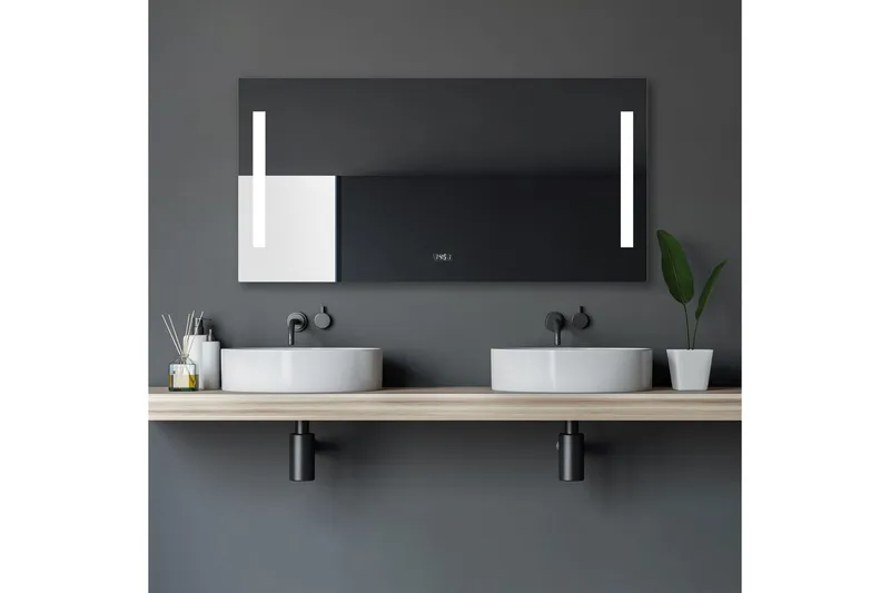 Purnuvara Badrumsspegel 120x60 cm LED-belysning