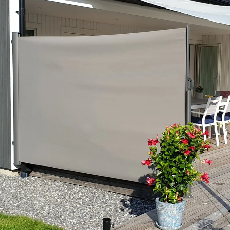 Sidomarkis 1,6x3 m | För sol-, vind- och insynsskydd — Metalcraft