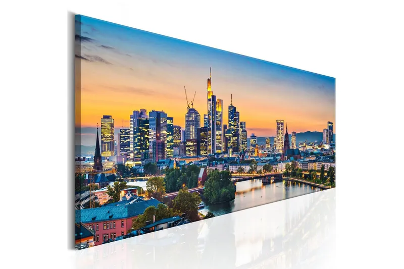 Tavla Evening In Frankfurt 135x45 - Artgeist sp. z o. o. — Artgeist sp. z o. o.