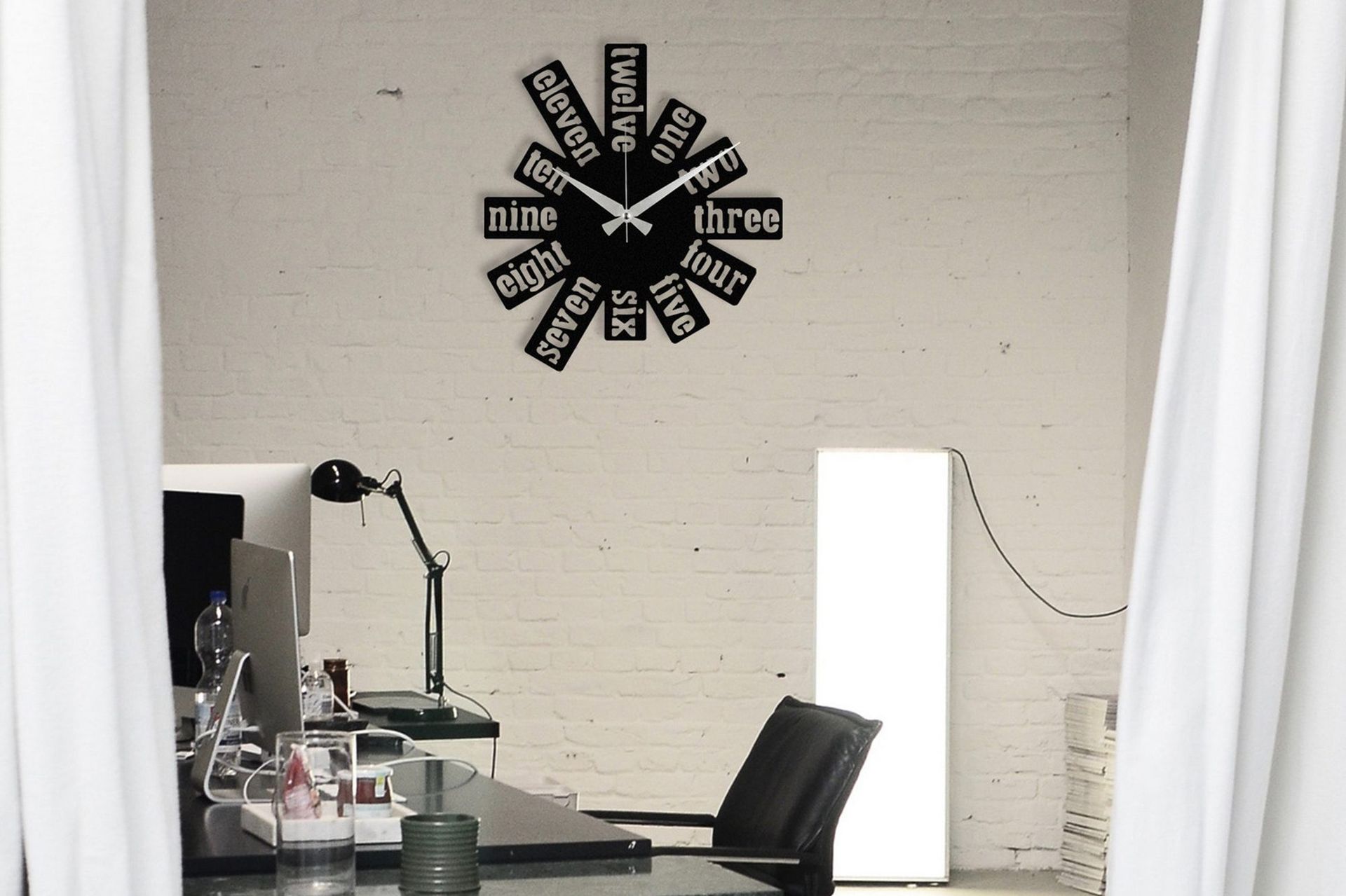 Enzoclock - S020 - Svart — Chilli